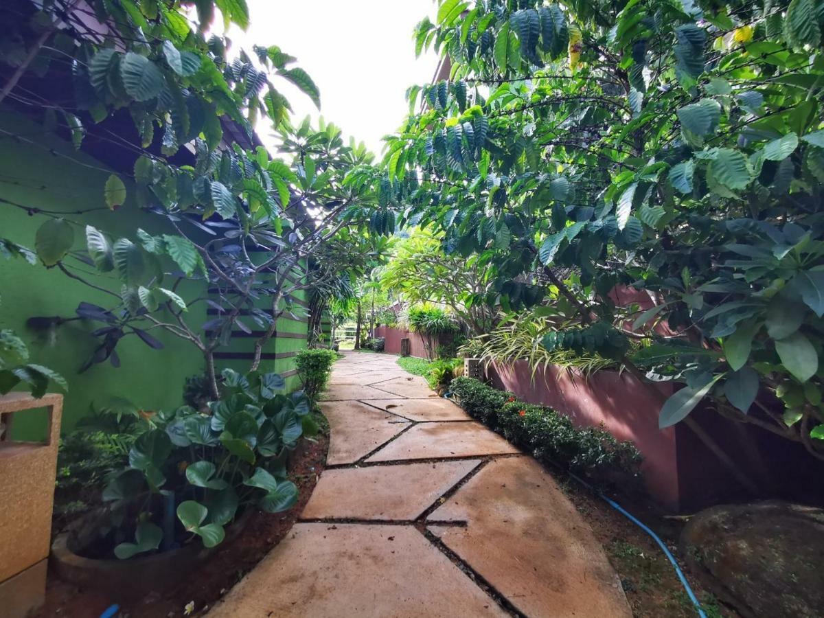 Kanita Pool Villa Karon Kültér fotó